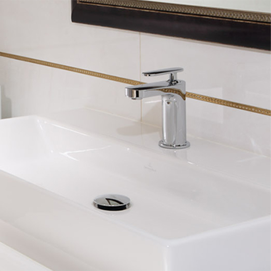 Basin Faucet thumbnail 3